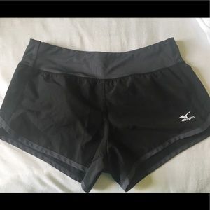 Mizuno Drylite volleyball performance shorts
